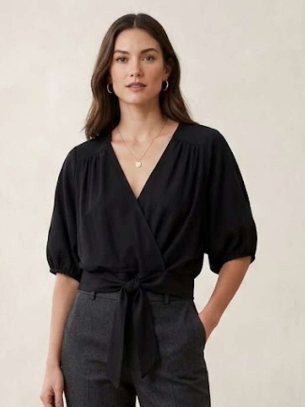 Banana‎ Republic Wrap Style shirt Black Top Sz Medium